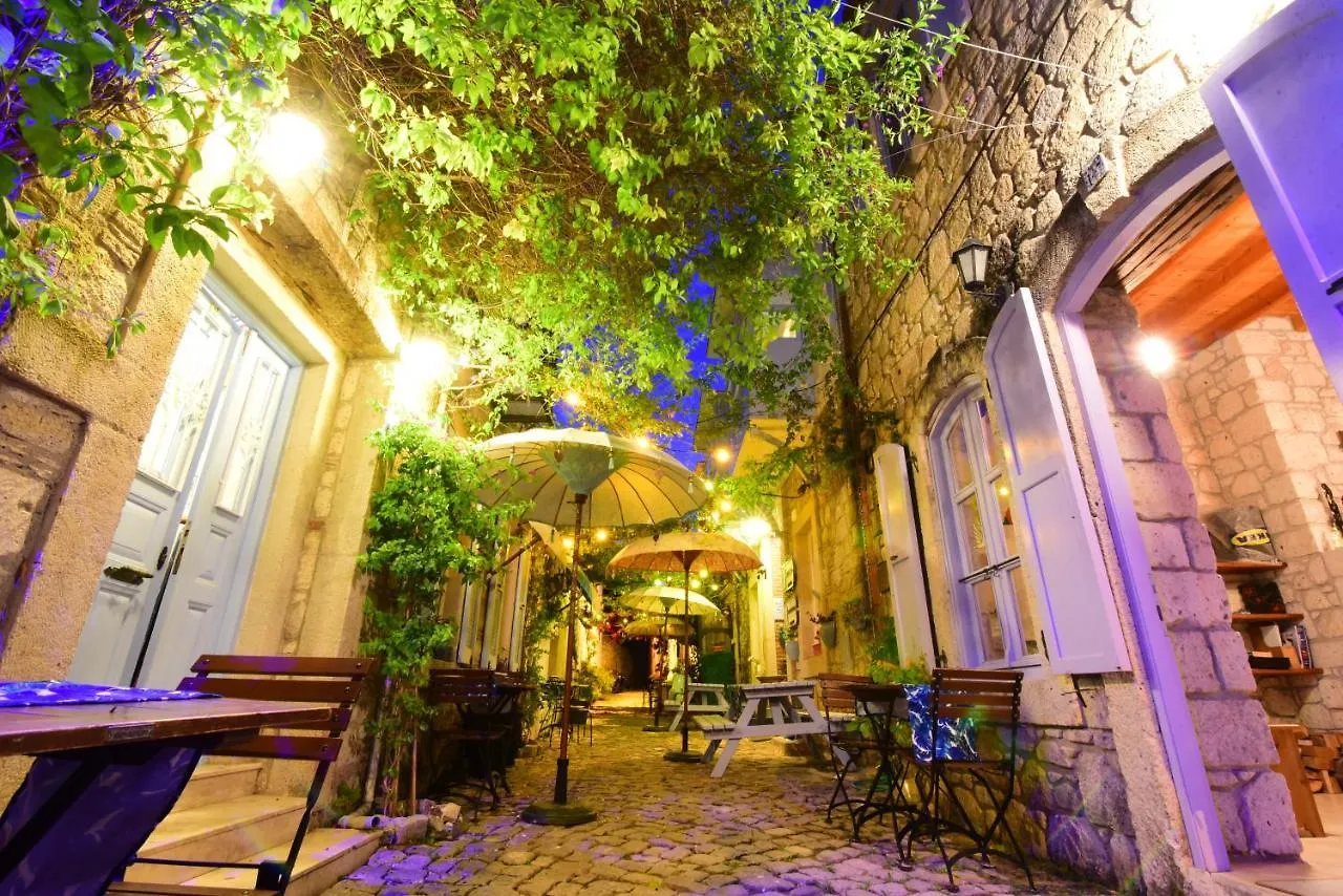 Maison D'Azur Alacati Bed & Breakfast